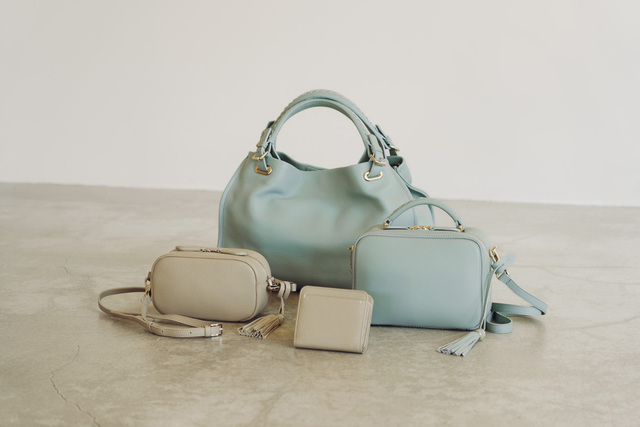 土屋鞄のロングセラー「クラルテ」に爽やかな新色＆限定色が登場