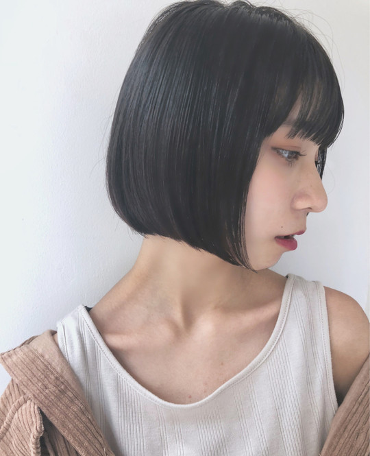 絶対に可愛くなれる♡大人の「ミニボブ」最新ヘアカタログ15選 LOCARI（ロカリ）