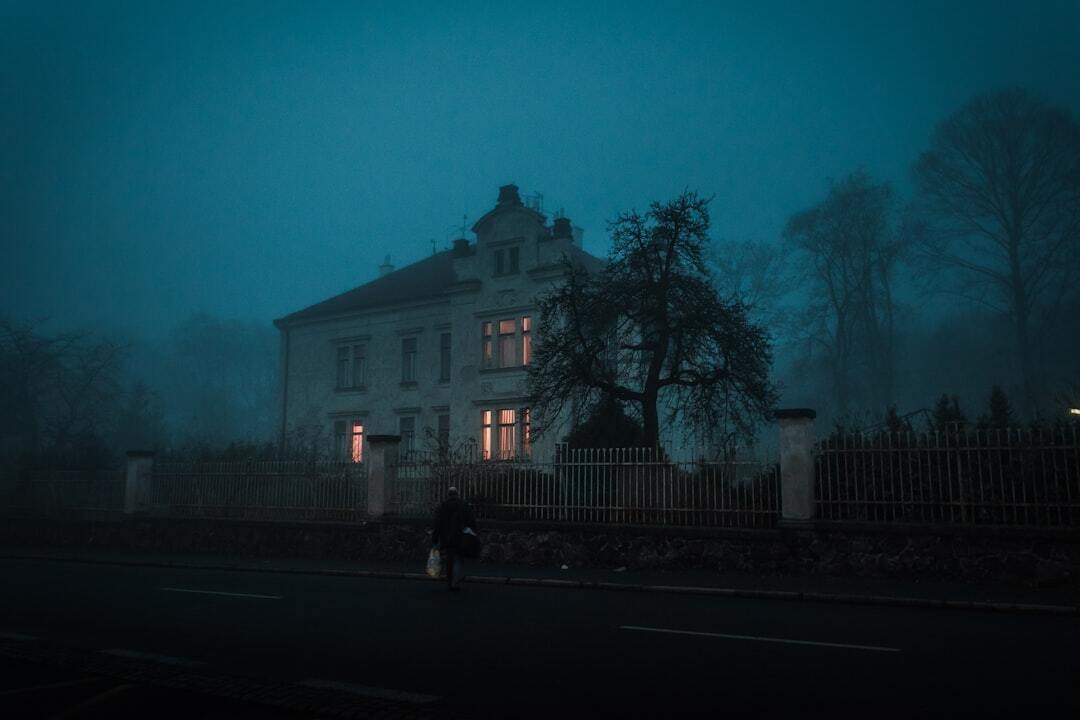 Photo by Ján Jakub Naništa / Unsplash