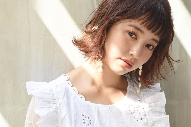 前髪切りすぎちゃった どうにかごまかしたい時の対処法とは Locari ロカリ