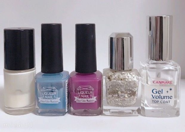 寒い冬にぴったり 凍ってるみたいなすりガラス風雪の結晶ネイル Locari ロカリ