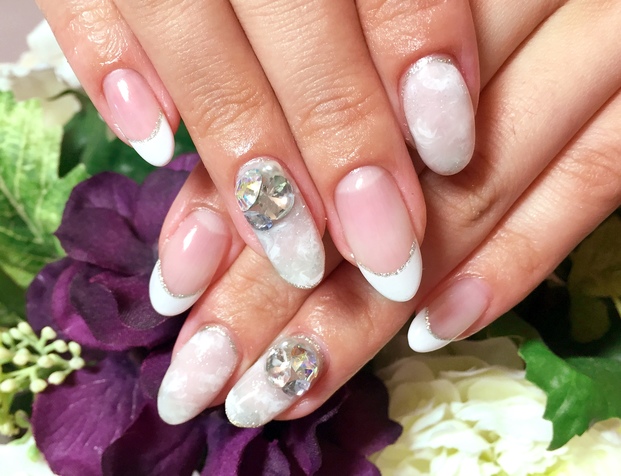 ジェル 可愛いだけじゃない 実は知らないクリアジェルの美人技 Locari ロカリ