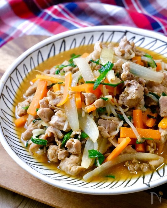 食欲の秋到来♡炊きたての新米と食べたい「ご飯に合うおかず」10選 LOCARI（ロカリ）