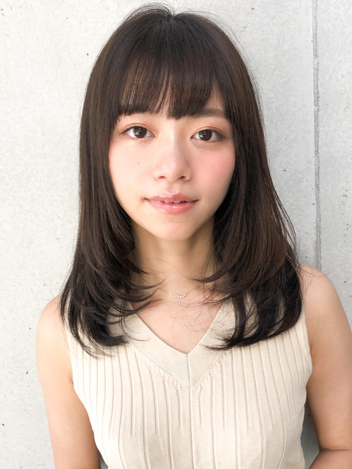 話題の芸能人のミディアム ロングヘアスタイルを参考にしよう Locari ロカリ