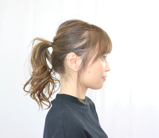 髪の毛ピョンピョン問題を解決 段入りヘア でも楽しめるヘアアレンジ Locari ロカリ