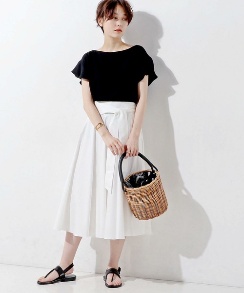 夏の上品見え モテを叶える 白 を基調にしたファッションのコツ Locari ロカリ