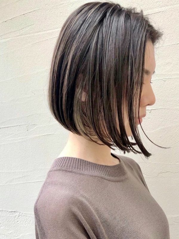 黒髪ボブと相性のいいインナーカラーって？最新おしゃれカラーで周りと差をつけよう LOCARI（ロカリ）
