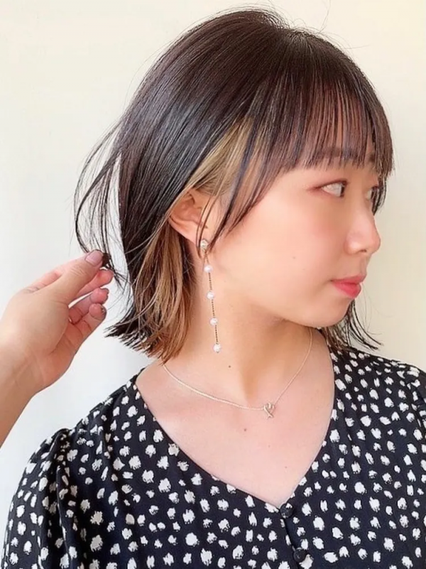 2021秋にぴったりなボブのヘアカラーって？明るめ〜暗めまでトレンド色をご紹介 LOCARI（ロカリ）