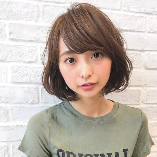 なりたい髪型が必ず見つかる 大人の ショート ボブ Style Locari ロカリ